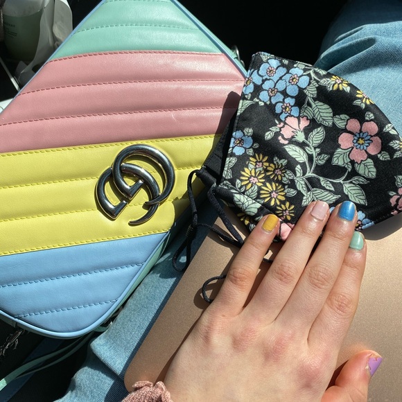 Gucci • pastel marmont camera crossbody bag - Picture 1 of 3